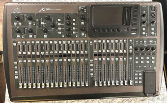 Behringer X32 32kanálový digitální mixážní pult - 6