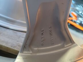 Alu disky 5x108 R18 original Volvo - 6