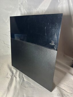 PlayStation 4 1TB + 2 orig. Ovladače+ hry - 6