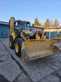 Caterpillar - 6