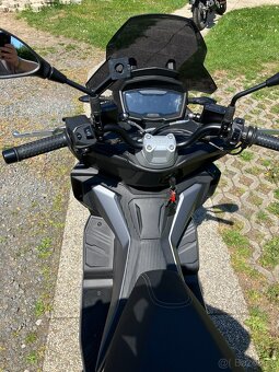 Aprilia SR GT 125 - 6
