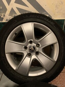 Alu kola Škoda R16 5X112 LETNÍ PNEU 205/55 R16 MICHELIN - 6