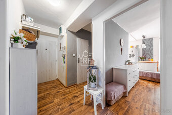Prodej bytu 3+kk po celkové rekonstrukci, 74m2, Hořice - 6