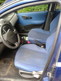Fiat Punto 2003 1.2 44kw - 6
