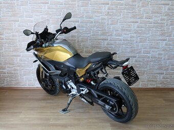 BMW F900XR Exclusive, 6400km, všechny pakety - 6
