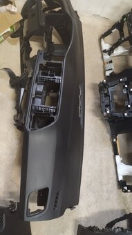 Originální palubní deska Seat Ateca - 6