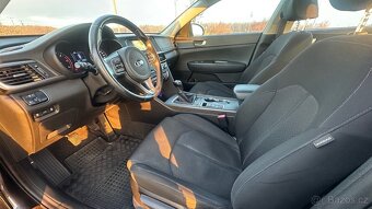 Kia Optima sedan 2016 -  1.7  turbo diesel - 6