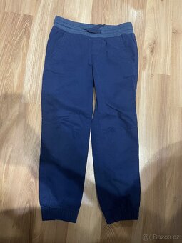 Různé oblečení - 6