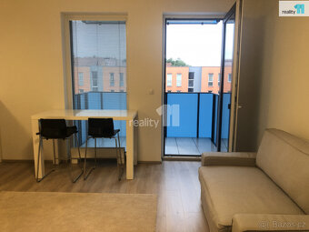 Pronájem byt 1+kk s lodžií, 50 m2,Plzeň, Kollárova ul. - 6