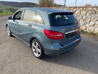 Mercedes-Benz B200 turbo 115kw Sport manuál - 6