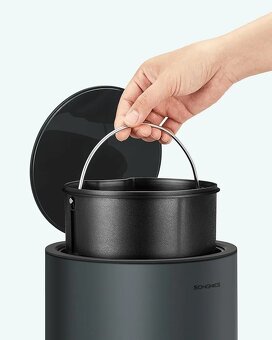 NOVÝ ODPADKOVÝ KOŠ 3 L - 6