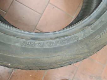 Vredestein 225/50/17 (309) - 6