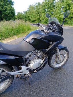 Honda Varadero 125 XL - 6