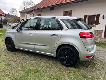 Citroen c4 Picasso 1.6 i dvě sady kol - 6