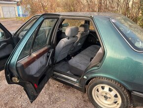 Lancia Thema 2.0i - 6