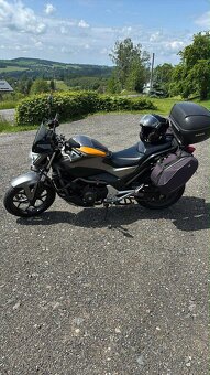 Honda nc 700s - 6