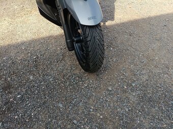 Yamaha x max 125i Cz doklady v ceně. - 6