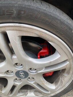 Hyundai coupe 2.0 - 6