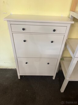 2x hezké bílé botníky IKEA HEMNES - 6