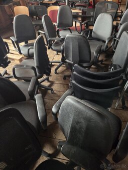 Daruji za odvoz Kancelářská otočná židle na kolečkách - 6