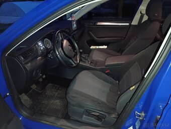 Prodám vozidlo Škoda Superb combi - 6