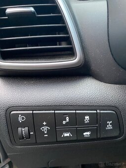 Hyundai Tucson 2.0 crdi 136kw A/T 4x4 - 6