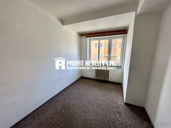 Prodej bytu 3+1, Králův Dvůr, ev.č. 100900 - 6