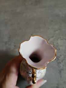 Menší váza z růžového porcelánu - 6