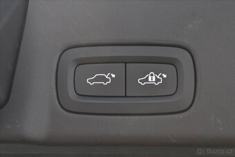 Volvo V90 2.0 D5 173KW AWD MOMENTUM DPH (2018) - 6
