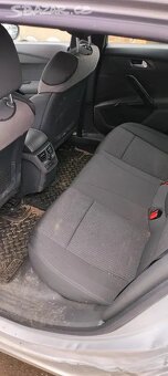 Peugeot 508, 2.0hdi, Xenon & LED, barva EZRC - 6