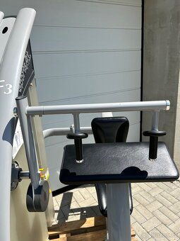 Triceps stroj - 6