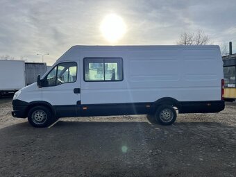 Prodám Iveco Daily 2.3HPT. 93kw. 35S13. 6 míst. Tažné zař.: - 6