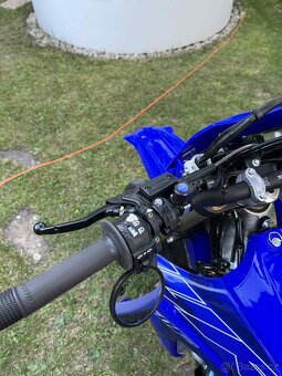 Yamaha WR450F supermoto 2022 - 6