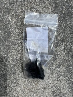 Pryžová průchodka přepážky motoru Ford Mustang 1967 a 1968 - 6