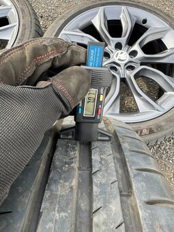 Alu kola Škoda Karoq Crater 225/45/19 letní 7 mm - 6