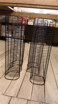 držák/stojan na CD - 6