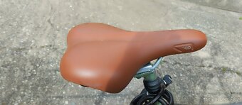 Trekingové kolo 4Ever
1 800 Kč - 6