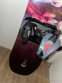 Set - snowboard, vázání, boty - 6