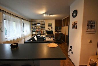Prodej zděného dvojdomu 4+KK/terasa, 146m2, garáž, P9, U tra - 6