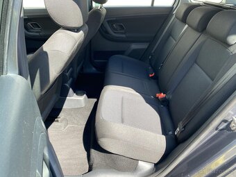 Škoda Fabia II 1.2TSi , 63 kW benzín, 2011 - 6