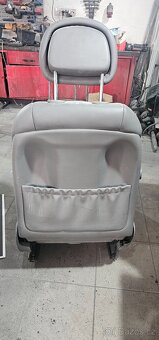 Prodám náhradní díly na Mercedes CLS W219 - 6