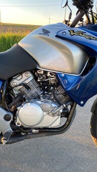 Honda Varadero 125 - 6