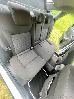 Ford Mondeo 2.0 TDCi 2009 - 6