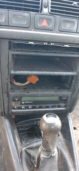 Volkswagen Golf IV 1.9tdi 66kW - 6