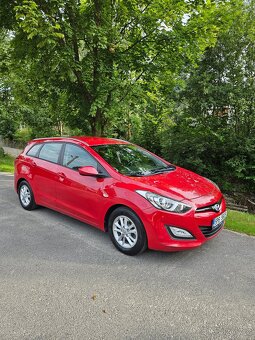 Hyundai i30 Combi 1.6 88 kw - 6