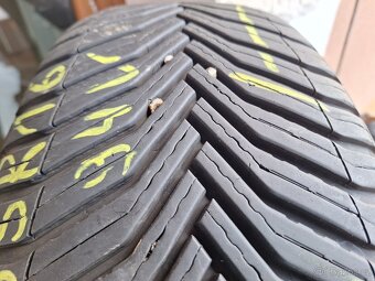 Prodám zimní pneu 205/55/16 Michelin pilot  6 - 6