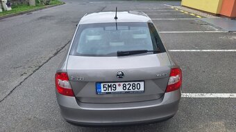 Rapid 1.6 tdi 85kw Elegance, r.2016, 127500km, 1.majitelka - 6