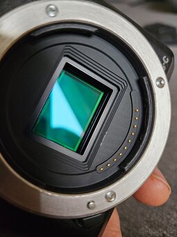 Sony NEX-6 + Sony PZ 16-50 + príslušenstvo - 6