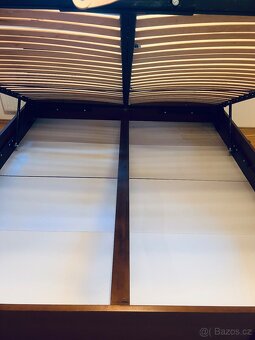 Manželská postel z masivu vč. roštu  s úložným prostorem - 6