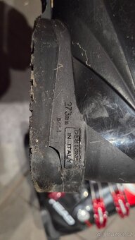 Prodám lyžařské boty 23/23,5  zn.Head - 6